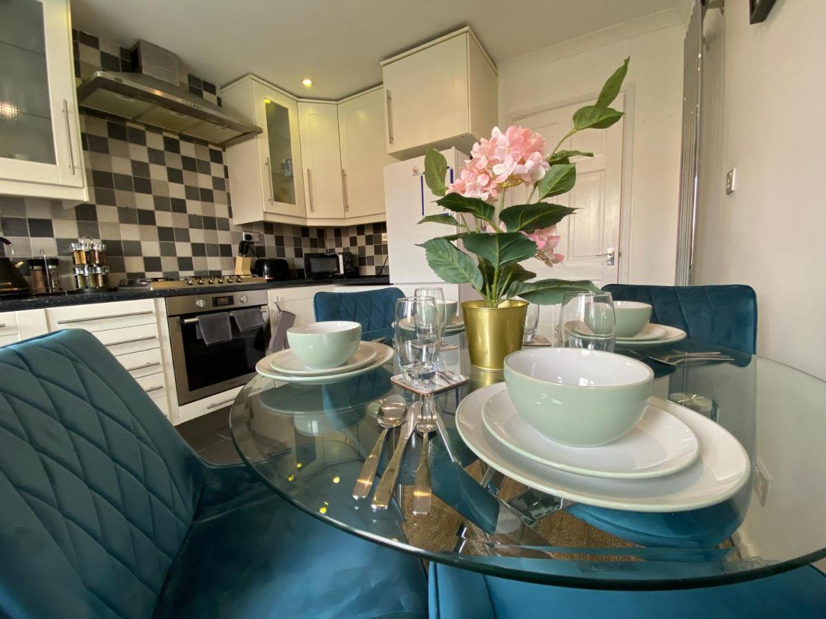 Host & Stay - Cotman Close Milton Keynes Eksteriør billede